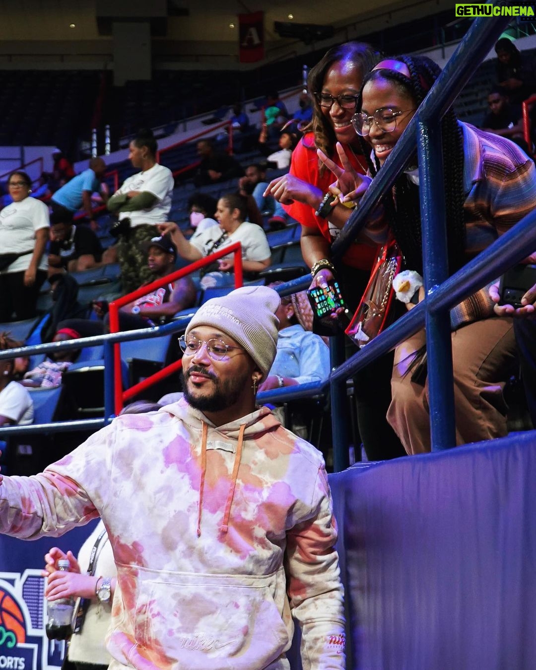 Romeo Miller Instagram - After the show it’s the after party! Court side with my NOLA brother @dee1music celebrating the best in Black college basketball at the inaugural HBCU All Star Game sponsored by AT&T the other day. @att thank you for having me and shoutout to my hometown for hosting an amazing event. C'est un truc de la Nouvelle Orléans. #GoodTimes Photography by @elijah.wells. New Orleans, Louisiana
