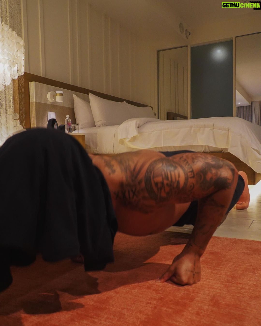 Romeo Miller Instagram - A wise person once said, “It's not what you look at that matters, it's what you see.” Not all who wander are lost. Woke up in Ft. Myers and fell asleep in Miami then having breakfast in Nola. #NoDaysOff Miami, Florida