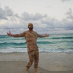 Romeo Miller Instagram - En Miami 🏄🏾‍♂️ by @elijah.wells. Miami Beach, Florida