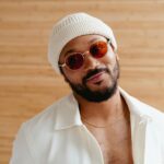 Romeo Miller Instagram – As they say in France, au revoir 2023!

Might as well keep the (last post of the year) tradition going. Photography by the talented @sarah.lizphotos.

Happy New Years and more peace ☮️ and blessings ✝️ to you and yours. B Ë L Î Ë V É • Mark 9:23. Hello 2024

* Now Playing: AGAIN by Lenny Kravitz Brooklyn, New York