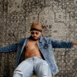 Romeo Miller Instagram - As they say in France, au revoir 2023! Might as well keep the (last post of the year) tradition going. Photography by the talented @sarah.lizphotos. Happy New Years and more peace ☮️ and blessings ✝️ to you and yours. B Ë L Î Ë V É • Mark 9:23. Hello 2024 * Now Playing: AGAIN by Lenny Kravitz Brooklyn, New York