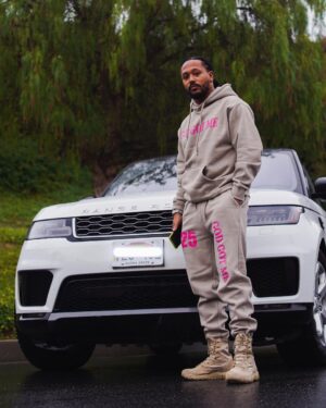 Romeo Miller Instagram - • Like @dangerusswilson said, God Got Me.

New @romeeverything threads inspired by the boy 25 @mercymiller and the fam bam. The new 777 jogger set (handcrafted by me) represents spiritual & personal growth. The grass is greener where you water it. Aloha🌱 #ForTyTy

Shop now at @romeeverything or the link n my bio.
Photography by @elijah.wells.