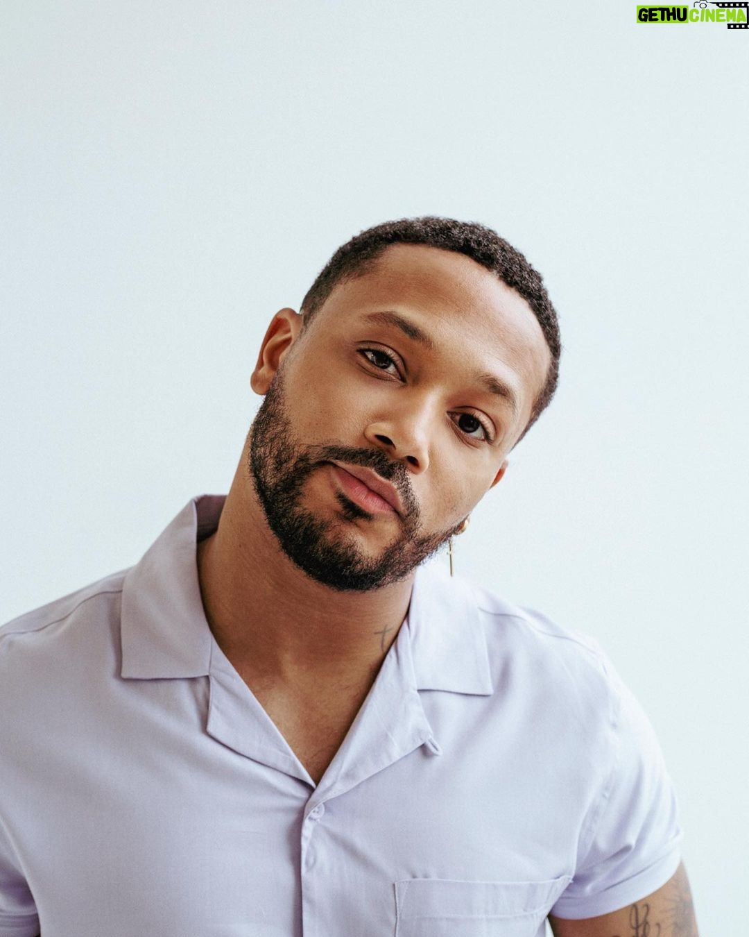 Romeo Miller - 37.5K Likes - My fave pics of 2022 happen to be by the amazing and talented @sarah.lizphotos. The best is yet to come! Happy New Years and more peace ☮️ and blessings ✝️ to you and yours. B Ë L Î Ë V É • Mark 9:23. Hello 2023.