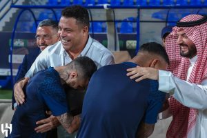 Ronaldo Instagram - Ronaldo “The Phenomenon” at #AlHilal Club 💙 📸 الأزرق يليق في الظاهرة “رونالدو” 💙 ‏⁧‫#الهلال‬⁩ نادي الهلال السعودي