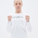 Rose Namajunas Instagram - Thug Rose 🌹⁠ ⁠ Proud to celebrate @rosenamajunas for International Women's Day 🖤⁠ ⁠ @rvca @rvca_womens @pmtenore #balanceofopposites #rvcasport #iwd2022