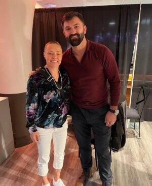 Rose Namajunas Instagram - #ufc269 was super fun with good company 💕 @watchmydiamonds @funkmastermma @andreiarlovski @justin_gaethje @hypeordie @judokayla @chrisweidman