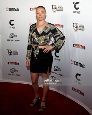 Rose Namajunas Instagram - Red carpet @worldmmaawards female fighter of the year!