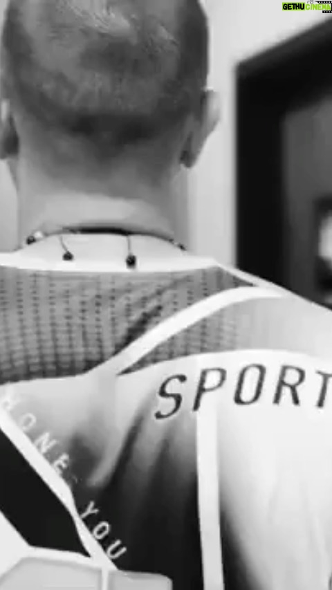 Rose Namajunas Instagram - He the best Iβm the best we the best!!! #Repost @onxlabs γ»γ»γ» Externalize the internal champion. What is your why? | ONXSPORTS.COM. #BUILTDIFFERENT #INNOVATEORDIE #ONXSPORTS #WHATHONESYOU #π₯ @eyevisualize π¬ @alexandercrosslander #π₯ @justin_gaethje π₯ @rosenamajunas π₯ @usman84kg