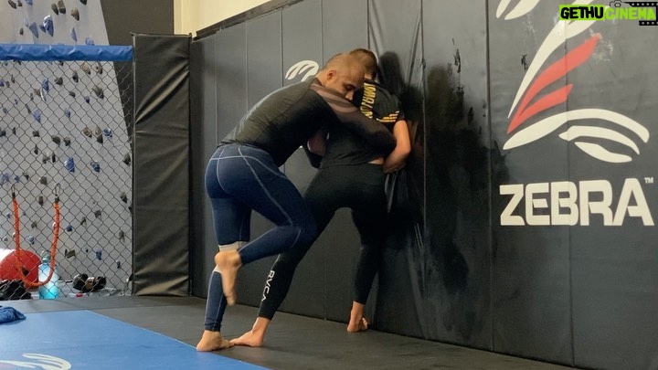 Rose Namajunas Instagram - Then theres fuckin reshal @malikreshal if ya know then ya know 😩