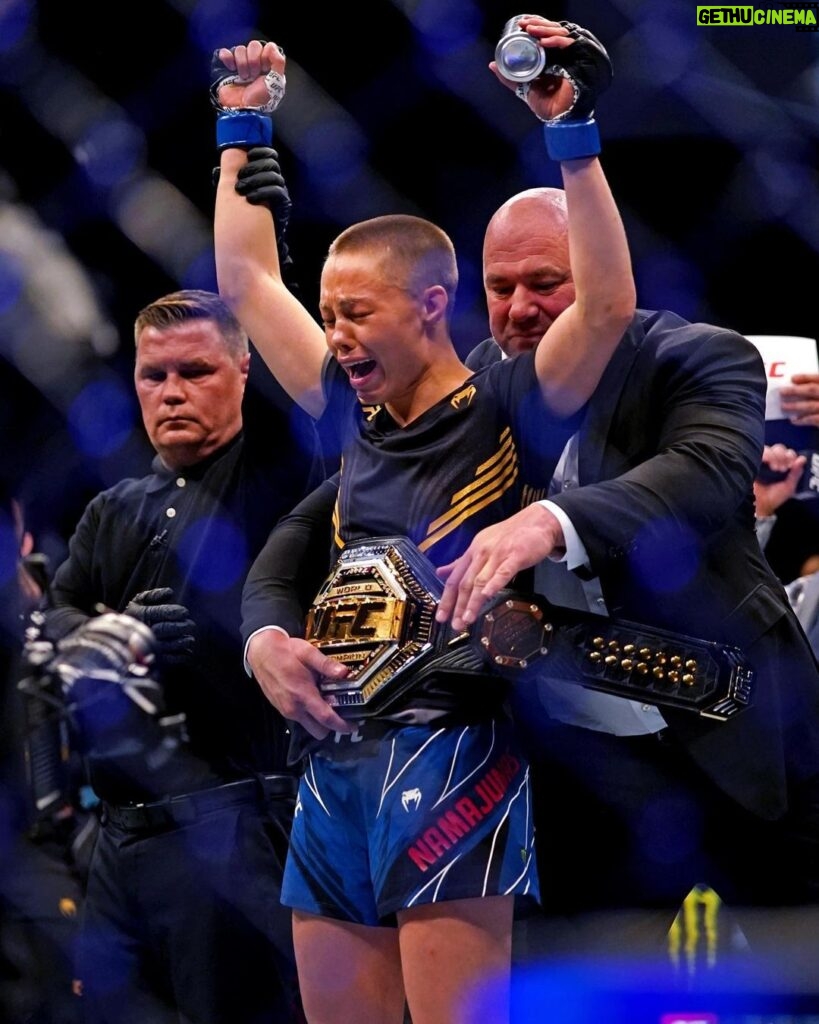 Rose Namajunas Instagram - Thanks to my coaches @onxlabs @gregnelsonmma @komcamus and my rock since day one @hypeordie all my teammates and gyms even just for a moment helping me in my peaks and valleys I appreciate it all! Thank you to the @ufc and @flgovrondesantis for making this event happen with the fans! The atmosphere was electric to say the least!! And thanks to my opponent @zhangweilimma for pushing me to my newest form! When I do my best I AM THE BEST!