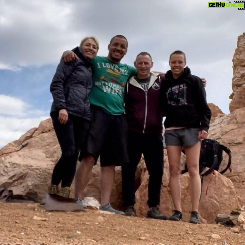 Rose Namajunas Instagram - Was a blessing having @gregnelsonmma in town one week closer to #ufc261 🙏 #Repost @gregnelsonmma ・・・ Awesome time and awesome training this week in Colorado. Honing the skills @onxlabs @genesis_fight and up in the mountains. Spending quality time with @hypeordie and @rosenamajunas talking mindset, training hard, relaxing and eating good healthy food. #training #mindset #fight #relax #healthylifestyle #healthyfood #mountains #striking #grappling #mma #goodtimes #goodpeople #hardwork #tactical #conditioning #nature #hike #ufc @theacademymn @cswassociation @worldthaiboxingassociation @pedrosauer_bjja @rosenamajunas @hypeordie @onxlabs @genesis_fight