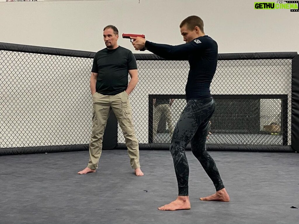 Rose Namajunas Instagram - Adding a firearm into the training adds a new level of concentration and mental focus thank u @toddfossey @integrativedefensestrategies one day I’ll shoot like @bulletvalentina 🤗🙏 The Academy MN