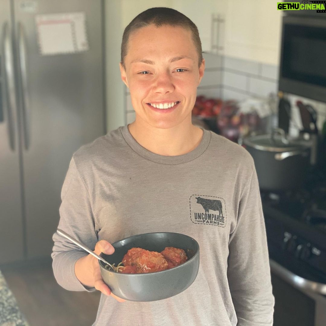 Rose Namajunas Instagram - Thanks @uncompahgre_farms for the beef! Delivered right to my door they are the best. Check out their website to see how they raise their cows. They are doing really good things for the soil as well and it tastes unbelievably delicious!