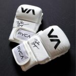 Rose Namajunas Instagram - Thug Rose X Defer 🌹 Giveaway In celebration of the launch of the @rvcasport collab with 2 x UFC World Champion @rosenamajunas and LA graffiti artist @deferk2s we are giving away Thug Rose signed Rvca x Ouano gloves signed by the champ herself. To enter like this post and tag 2 friends also share and follow @rvcasport + @rosenamajunas to find out if you have won. Winner will be announced next week on Thursday 4/13 @rvca @rvcasport @pmtenore #balanceofopposites #rvcasport #thugrose #ufc #ufc287