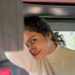Roshini Haripriyan Instagram – Urugi 🫠 ♥️

#roshniharipriyan