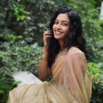 Roshini Haripriyan Instagram - Onam Ashamsakal 🤍🤍 #onam2022 #roshniharipriyan Chennai, India