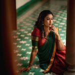 Roshini Haripriyan Instagram - தாவணி ♥️ Photography @navin.appu Outfit @ivalinmabia MUA @abhirami_mua Hairstyle @_shalini_mua_ Location courtesy @marutham.village.resort #roshniharipriyan Marutham Village Resort