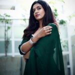 Roshini Haripriyan Instagram - ஈரமான ரோஜாவே ♥️ Outfit @labelkamra #roshniharipriyan Chennai, India