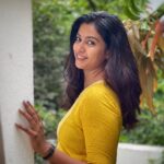 Roshini Haripriyan Instagram - மஞ்சள் மேகம் . #roshniharipriyan #roshni Chennai, India