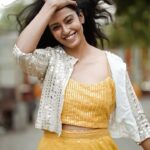 Roshini Haripriyan Instagram - Going with the trend ♥️ #roshniharipriyan