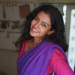 Roshini Haripriyan Instagram - Less perfection more authenticity 🤍 #roshniharipriyan #throwback #saree Chennai, India