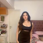 Roshni Walia Instagram - Ignore the mess wait I’m the mess 🤪 #messyroom . . . . . #reels #instagram #punjabi #look #grwm #messyroom 🔚