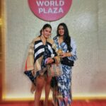 Roshni Walia Instagram - What a beautiful night 🤍 . . . . #jioworldplaza #luxury #roshniwalia #fashionshow #burberry #manishmalhotra #manishmalhotraworld 🔚 Jio World Plaza