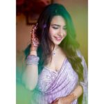 Roshni Walia Instagram - Feelin purple ✨ . . . . Shot by - @sufidoo @themadinfluence . . . #saree #pretty #explore #foryou #roshniwalia 🔚