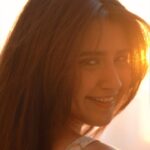 Roshni Walia Instagram - Let the light in ☀️ . . . . . #reels #reelsinstagram #explore #foryou #pehelebhimain #trending 🔚