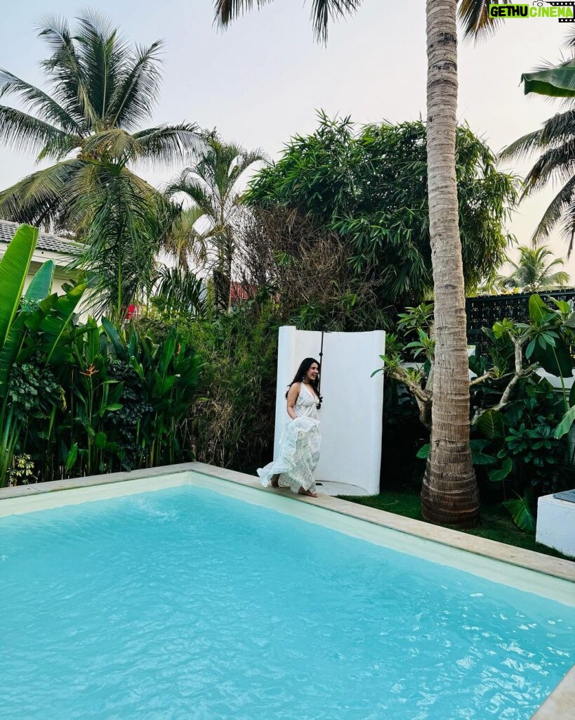 Roshni Walia Instagram - Lost in the cozy arms of nature; my newest addiction and ultimate mental cuddle. It’s like finding home sweet home in the wild. 🍃💫 Thank you, @sere.goa , for hosting me! This beautiful property has stolen my heart, and I can’t wait to return. 💖🌿 #GratefulGuest :) @alistclub ❤ . . #NatureNestling #goa #roshniwalia #travel #nature #love 🔚 Goa