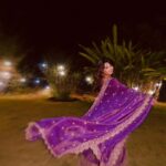 Roshni Walia Instagram - Which one is your favourite? India