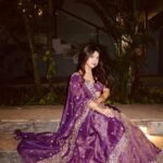 Roshni Walia Instagram - 💜