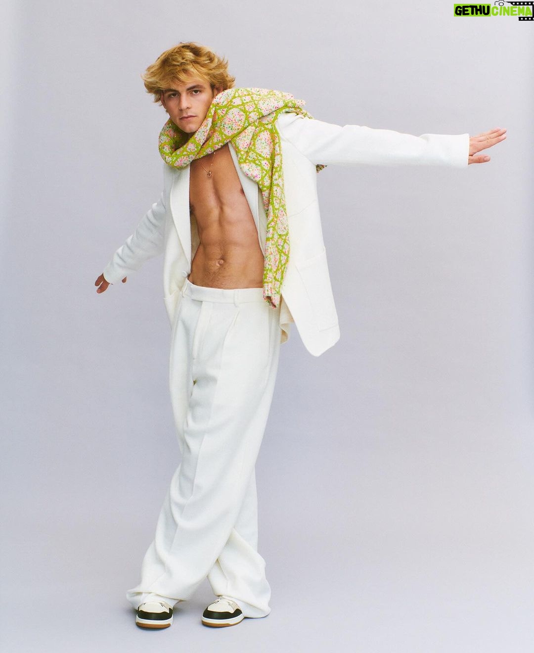 Ross Lynch Instagram - @GQAustralia Photography by @jamestolic Styling by @miguelurbinatan Art direction by @giuseppeinthistown Hairstyling by @sophierobertshair Grooming by @gillielove Production by @charlottemelissarose
