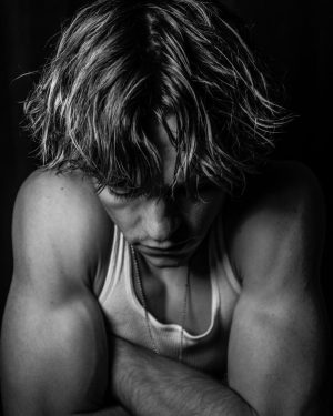 Ross Lynch Instagram - @damon_baker 🖤
A dear friend. :)