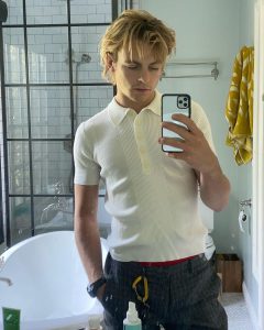 Ross Lynch Instagram - Recent happenings Los Angeles, California