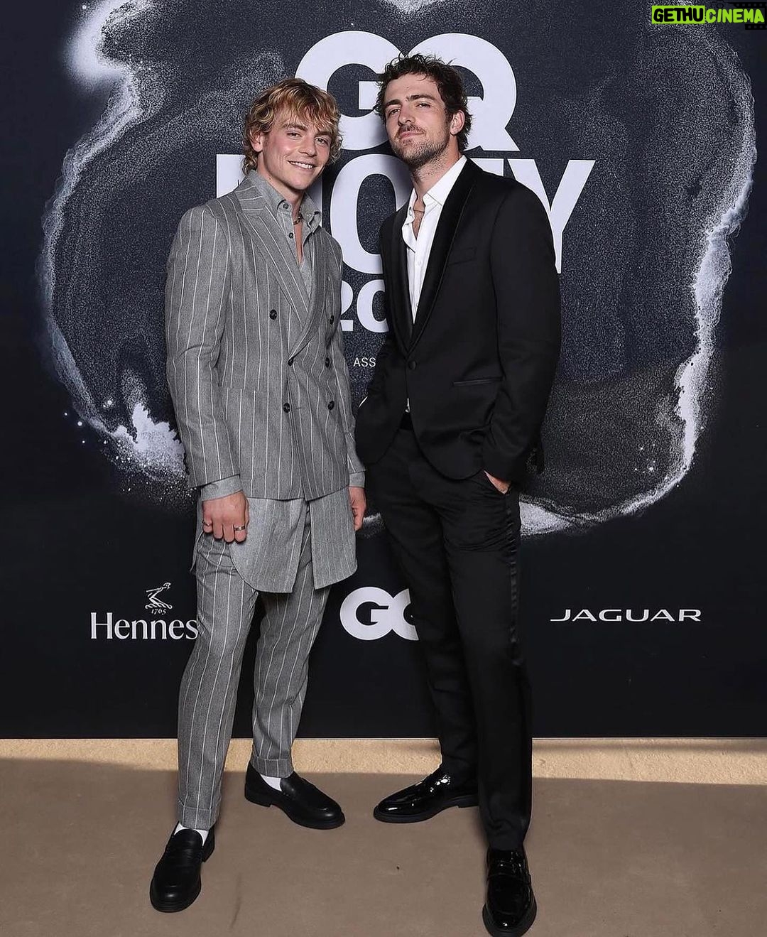 Ross Lynch Instagram - Thanks for having us @gqaustralia and congratulations @troyesivan on being the man of the year! #gqmotyxboss Bondi Beach Sydney, Australia