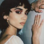 Rowan Blanchard Instagram - The things I can’t change are the reason you love me @tiffanyandco 💋 #tiffanypartner #tiffanyt