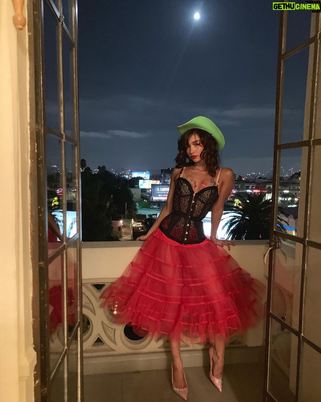 Rowan Blanchard - 352.1K Likes - š¤”š