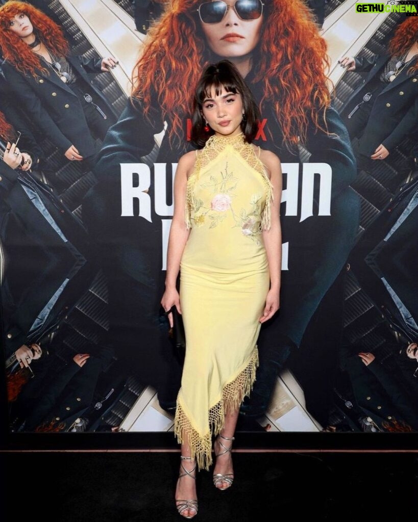 Rowan Blanchard Instagram - Hawks eye @nlyonne 😂❤️ Russian Doll season 2 is major as expected congrats @nlyonne @animapict @superlativeanimal 💣💣💣💣💣 and I got to wear this @connerives dress I’m obsessed with 😅