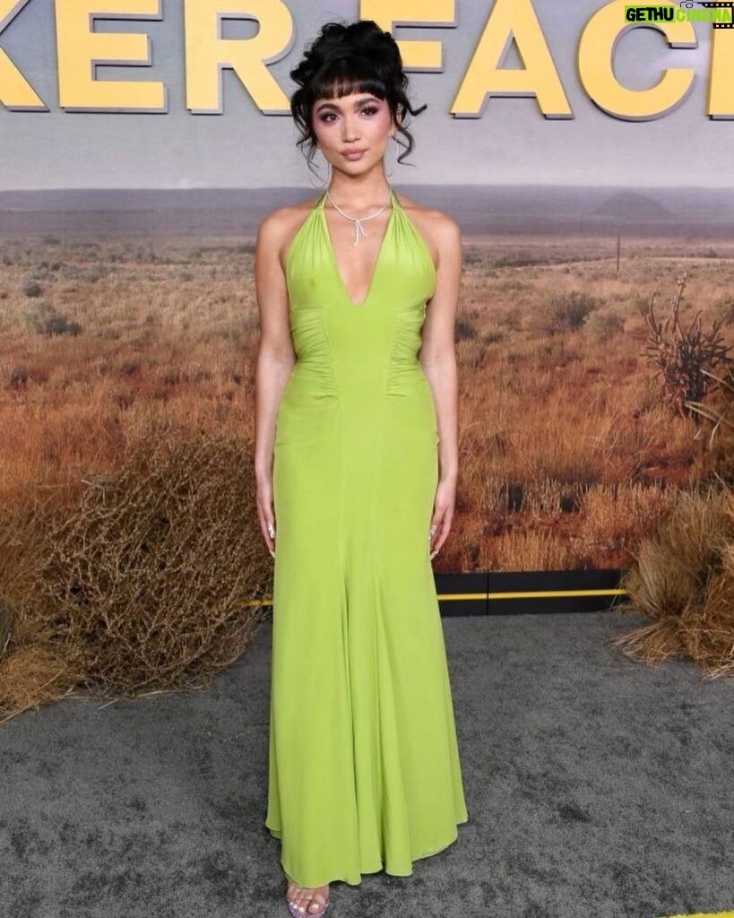 Rowan Blanchard Instagram - So happy to be a little piece of Poker Face @peacocktv , episode 8 directed by @nlyonne 💚💌 the show is wonderful ! I’m wearing @aralda.vintage archive Versace styled by @chrishoran20 , glamourrr by @jennakristina and @hisvintagetouch 🌹
