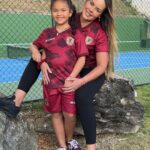 Roxana Díaz Instagram - Nuestro Domingo ❤️❤️❤️❤️❤️❤️❤️❤️ . . Nuestras franelas son de @rmsportshop . Amé a mi #Erik en el último vídeo 😍😍😍😍😍😍 . #domingo #love #familia #vimotinto #tengofe La Tahona, Caracas.