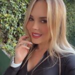 Roxana Díaz Instagram - Hello my Cats 🐱🐱🐱🐱🐱 . Como van en este comienzo de Enero???? Se me está yendo rápido y viene Febrero el@mea de mi cumple 🎂🎂🎂🎂🎂🎂🎂🎂🎂🎂 . Que pasen una tarde hermosa ❤️❤️❤️❤️❤️❤️❤️❤️❤️❤️❤️❤️❤️❤️❤️❤️❤️ . #enero #febrero #love #cats #gatos Caracas