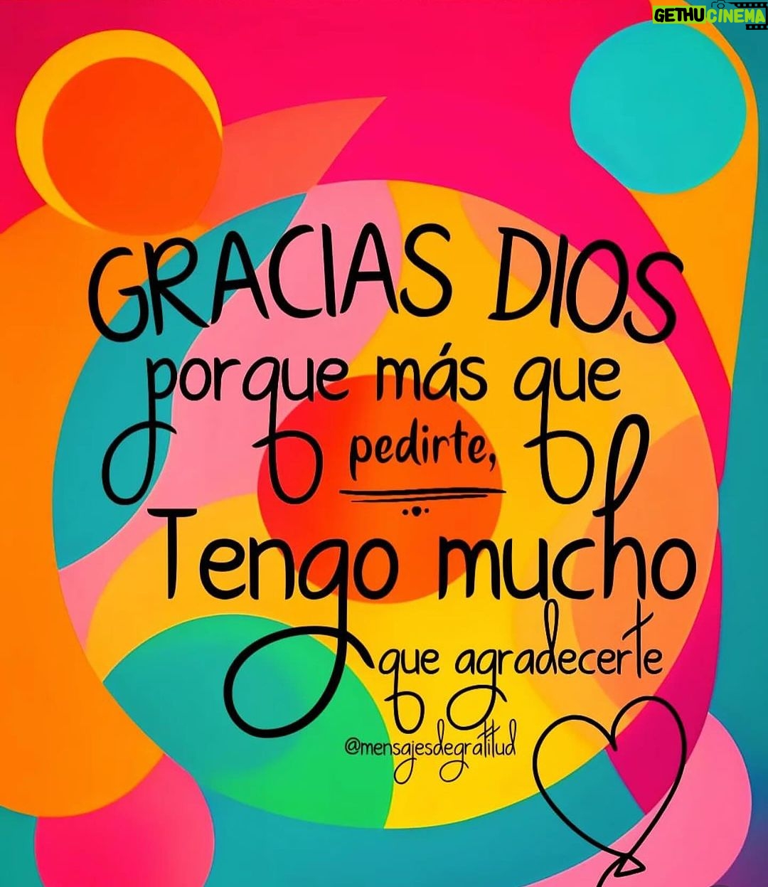 Roxana Díaz Instagram - Siempre agradezco mis bendiciones... solo a Dios que@me mantenga saludable para luchar🙌 . Quien por aquí agradece más que pedir??????? . #gracias #agradecer #love #dios #amor #bendiciones