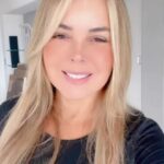 Roxana Díaz Instagram - Mis amigos de @arquimueble.vzla tienen unos diseños increíbles para los muebles de TV, síguelos para que vean la variedad de modelos y diseños!!!! @arquimueble.vzla @arquimueble.vzla