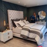 Roxana Díaz Instagram - Encuentra la pieza que deseas para realzar tu habitación, así como lo hicieron esta talentosa pareja @soyroxanadiaz y @carlosghaydon quienes ya hacen de Centro Mueble parte de su hogar. Visítanos que también deseamos ser parte del tuyo. Te esperamos con la atención que te mereces. Desde 1997 acompañando a la familia Venezolana. ¡Sistema de apartado hasta por 6 meses! ¡Centro Mueble tu mejor opción! #centromueble #decoracion #elegancia #estilo #habitacion #dormitorio #matrimonial #hogar #camas
