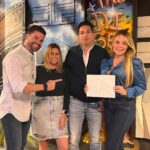 Roxana Díaz Instagram - Hoy vimos los planos de nuestra cocina diseñada por @212element Tomaron en cuenta todas nuestros requerimientos y tuvieron ideas espectaculares sobre el espacio... estamos felices de haber confiado nuestro sueño a @212element Pronto verán el antes de este hermoso proyecto.... . #proyectocasa #love #cocina #diseño #planos Las Mercedes Caracas, Venezuela