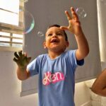 Roxana Díaz Instagram - Los resultados de hacer las actividades con amor, nos muestran avances significativos❤️ Erik ha sido la muestra de eso, paso a paso hemos ido cumpliendo objetivos que nos llevan a la meta🏁 ¡¡Recuerda que somos tu centro de rehabilitación!! 🤗 Recuerda que estamos ubicados en Guatire C.C Buenaventura Sector ExpoVentura, nivel C2 local CD2-18. 🏢 Comunícate con nosotros al DM📩 o sigue el enlace de WhatsApp📲 en la descripción del perfil para que obtengas la información. CENTRO COMERCIAL BUENAVENTURA VISTA PLACE