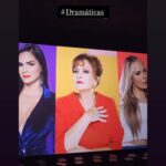 Roxana Díaz Instagram - Hoy presentamos oficialmente #dramáticas a la prensa... Quiero agradecer a toda nuestra respetada #prensa por asistir Estoy muy emocionada y contenta por ser parte de este regreso tan esperado ... Vimos el capítulo por primera vez y sin ánimo de dejarme llevar por el amor con el que realizamos la serie y poniéndome del lado de la objetividad #dramáticas es una gran producción... la dirección sorprende, la iluminación e imagen espectacular, las actuaciones increíbles, la edición y musicalización maravillosaaaaa... en fin me entantoooooo.... gracias @hispanomedio son un gran equipo, gracias mi @danielferrerc por creer en #venezuela por creer en nuestro talento venezolano, gracias a mis hermosos compañeros actores y actrices por tan impecable trabajo... . No se la pierdan por favor..... 16 de Octubre por @venevision . @cesar.manzano.56 @manudiazcasanova @ortizscarlet @hildaabrahamzoficial @amandagutierrezpadron @soylupitaferrer @carlosghaydon @luisgeronimoabreu @jorgepalacios @victordrija @betancourtaroldo @doramazzone @mariaduquefc @mimilazod @lauratermini @elbaescobar @villatefernando @soyjaviervidalpradas @taniasarabia @rosmeoficial @aranone @byisabellaeugenia @franklinsuarezc #serie #venevision #talentonacional Caracas, D.F., Venezuela