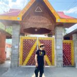 Rrahul Sudhir Instagram - Thankyou Everyone For The Wishes…The Love…The Care…The Support… #rrahulsudhir #tulmul #hariparvat #birthday #fyp #explore #photography #photooftheday PS - I finally followed my family tradition of wearing a hat on a vacation 🎩 Srinagar Kashmir