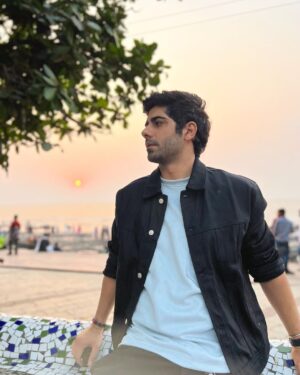 Rrahul Sudhir Instagram - It was she who some how knew you best...and like you, she never forgot that one night where true love seemed possible…

#rrahulsudhir #explore #fyp #potraits #photography
